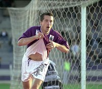 14.09.2002<br>Austria - Pasching/3:0 (1:0)<br>GILEWICZ Radoslaw jubelt �ber sein Tor zum 2:0