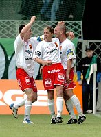 15.05.2004<br>Rapid - Admira 1:3(0:1)<br>LINZ Roland, THONHOFER Christian, ORTNER Pascal,<br>Jubel �ber das 3:0 durch Ortner<br>65. Minute<br>