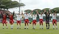 15.05.2004<br>Rapid - Admira 1:3(0:1)<br>Jubel vor den mitgereisten Fans
