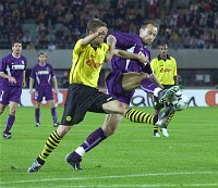 24.09.2003<br>Austria - Dortmund/1:2 (1:1)<br>RUSHFELDT Sigurd (Austria)<br>W�RNS Christian<br>14. Minute