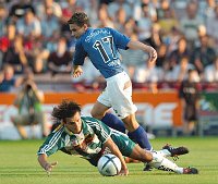 21.07.2004<br>Rapid - Tirol/4:1(2:1)<br>MARTINEZ Sebastian (Rapid)<br>WINDISCH Bernd (Wacker)<br>26. Minute