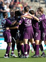 03.10.2004<br>Admira - Austria/0:5 (0:1)<br>Jubel nach dem 1:0 durch Blanchard<br>13. Minute