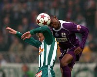 24.10.2004<br>Rapid - Austria/1:1 (0:0)<br>LAWAREE Axel (Rapid)<br>AFOLABI Rabiu (Austria)