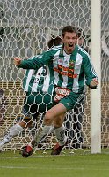 24.10.2004<br>Rapid - Austria/1:1 (0:0)<br>HIDEN Martin, dreht jubelnd ab<br><br>54. Minute<br>