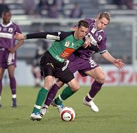 02.04.2005<br>Austria - Tirol/1:0 (0:0)<br>KIESENEBNER Markus (Austria)<br>H�RTNAGEL Alfred (Tirol)<br>zwei Urgesteine - Die Erste<br>49. Minute<br>