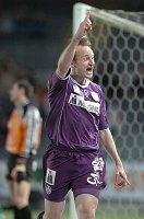 02.04.2005<br>Austria - Tirol/1:0 (0:0)<br>RUSHFELDT Sigurd<br>Triumphgeste nach dem Tor zum 1:0<br>57. Minute<br>