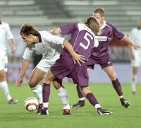 26.08.2004<br>Austria - Mariupol/3:0 (2:0)<br>PAPAC Sasa (Austria)<br>KRYVOSHEYENKO Ivan (Mariupol)<br>