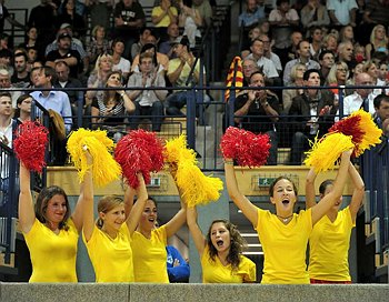 Cheerleaders011