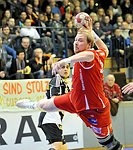 24.11.2011, Krems, Handball, Handball Liga Austria, HLA, UHK Krems, Fivers WAT Margareten, <br>JONAS Herbert, LINT Werner<br><br><br>Copyright DIENER / Zierlinger Karl<br>Marktgasse 3-7 / 4 / 5 / 21<br>A-1090 Wien<br>Telefax +43 1 955 32 35<br>Mobil +43 676 629 98 51<br>BA-CA<br>Bank Nr. 12000<br>Account Nr. 00712 223 783<br>e-mail: agentur@diener.at<br>Datenbank: www.diener.at