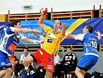 08.10.2011;  Krems;  Handball;  HLA;  UHK Krems - HIT Tirol;<br>HERMANN Maximilian, SCHMOELZ Johann, RACKAUSKAS Andrius<br><br>Copyright DIENER / Zierlinger Karl<br>Marktgasse 3-7 / 4 / 5 / 21<br>A-1090 Wien<br>Telefax +43 1 955 32 35<br>Mobil +43 676 629 98 51<br>BA-CA<br>Bank Nr. 12000<br>Account Nr. 00712 223 783<br>e-mail: agentur@diener.at<br>Datenbank: www.diener.at