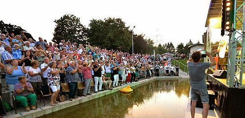 4846_ALFINITO_Zuschauer